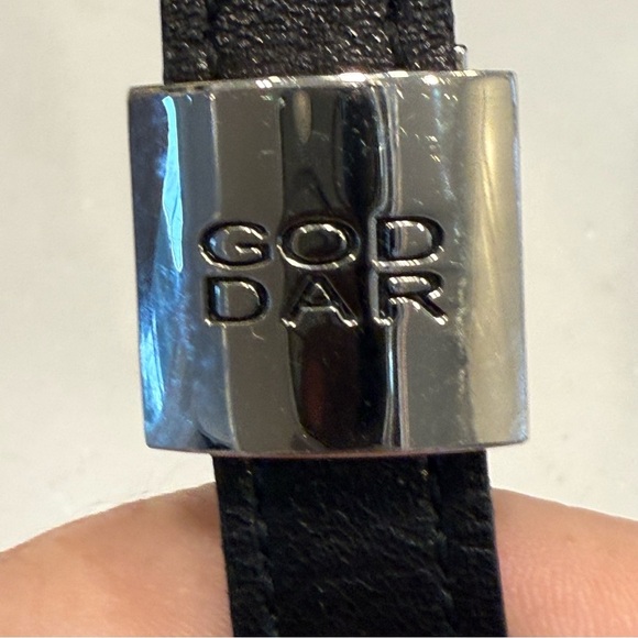 GODDAR Women’s European Black Leather Crossbody W/ Silver Accents - Picture 3 of 16